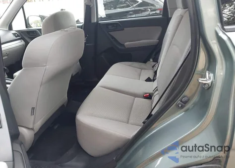 2015 Subaru Forester 2.5I Premium из США, поврежденный, VIN JF2SJAFC1FH441418